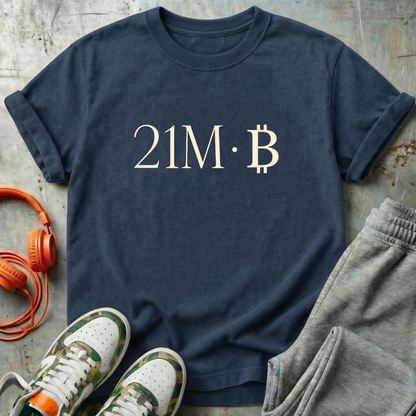 21M· Minimal Bitcoin Graphic T-Shirt